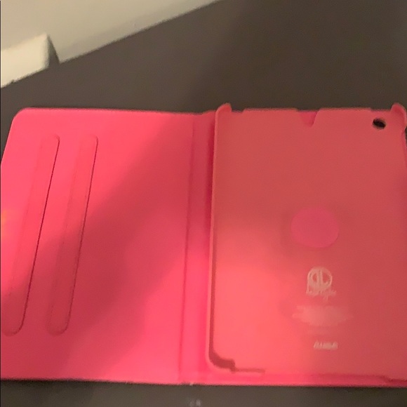 iPad case - Picture 2 of 4